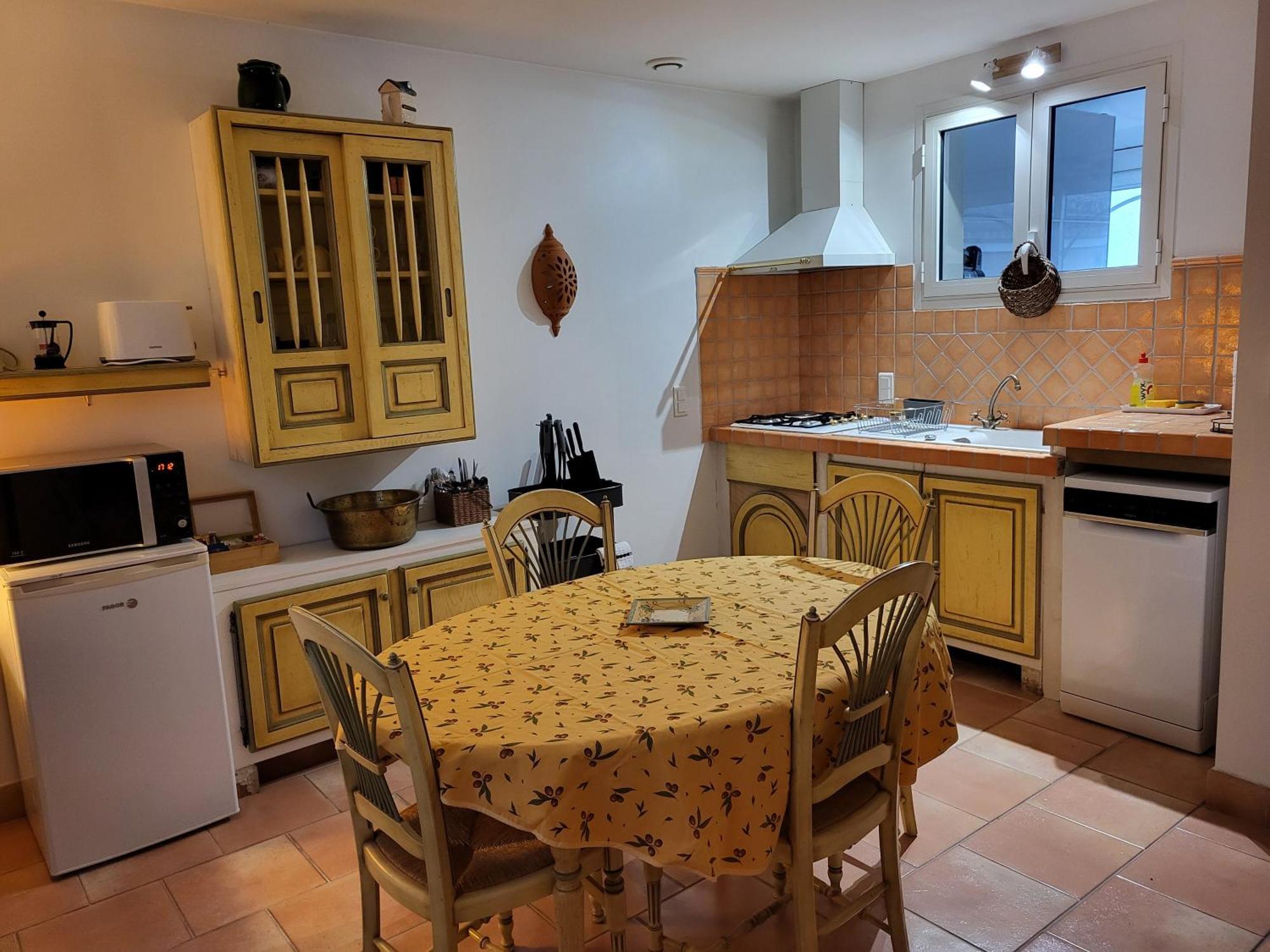 La Chouette De Camargue Apartment Aigues-Mortes Luaran gambar